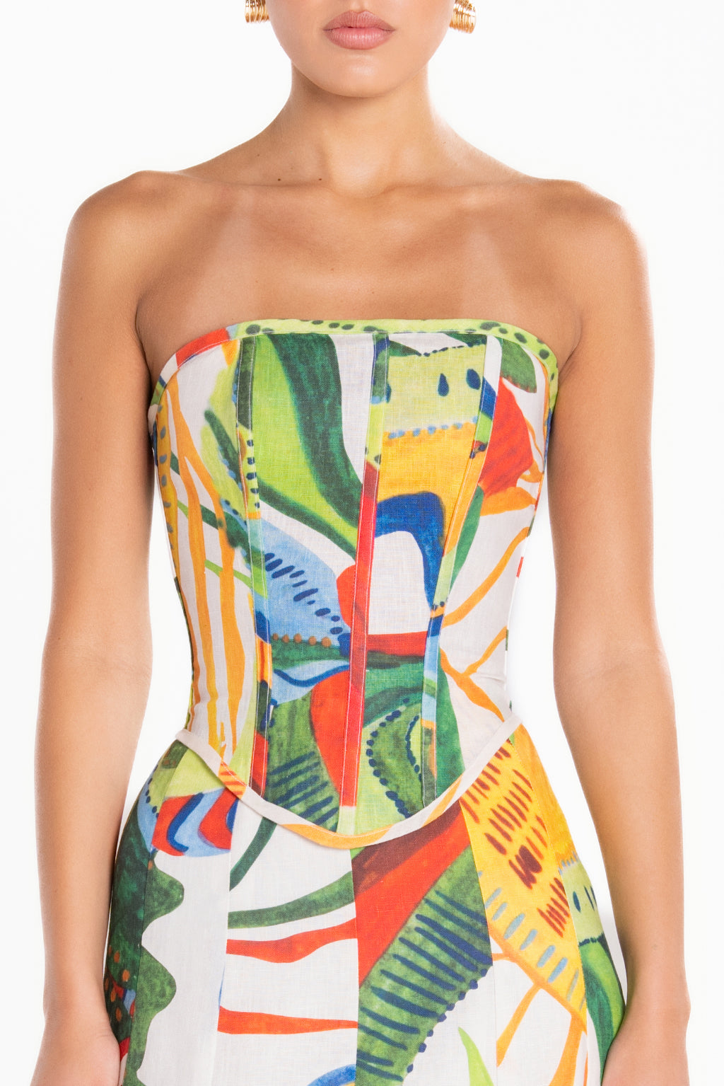 CÔTÉ BUSTIER